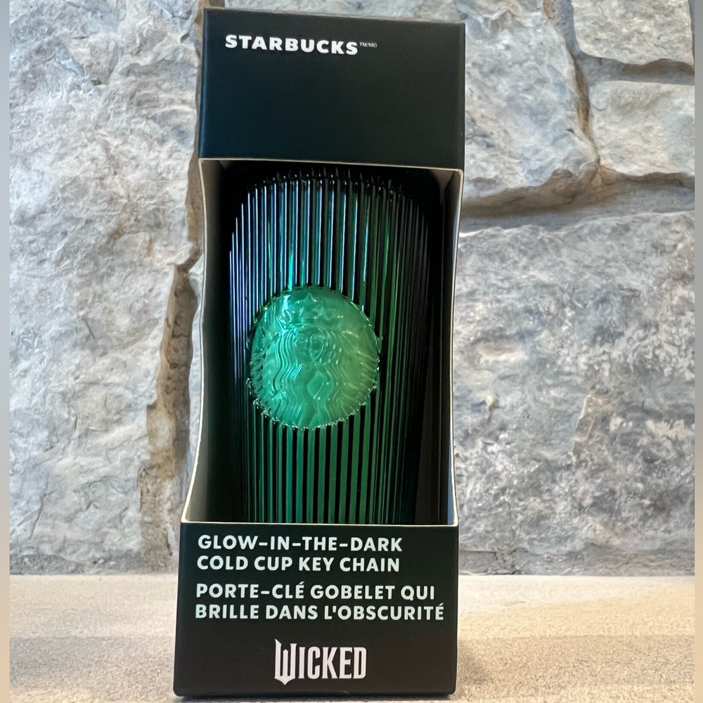 Wicked Starbucks Green Glow in the Dark Cold Cup Key Chain Goblet NIB